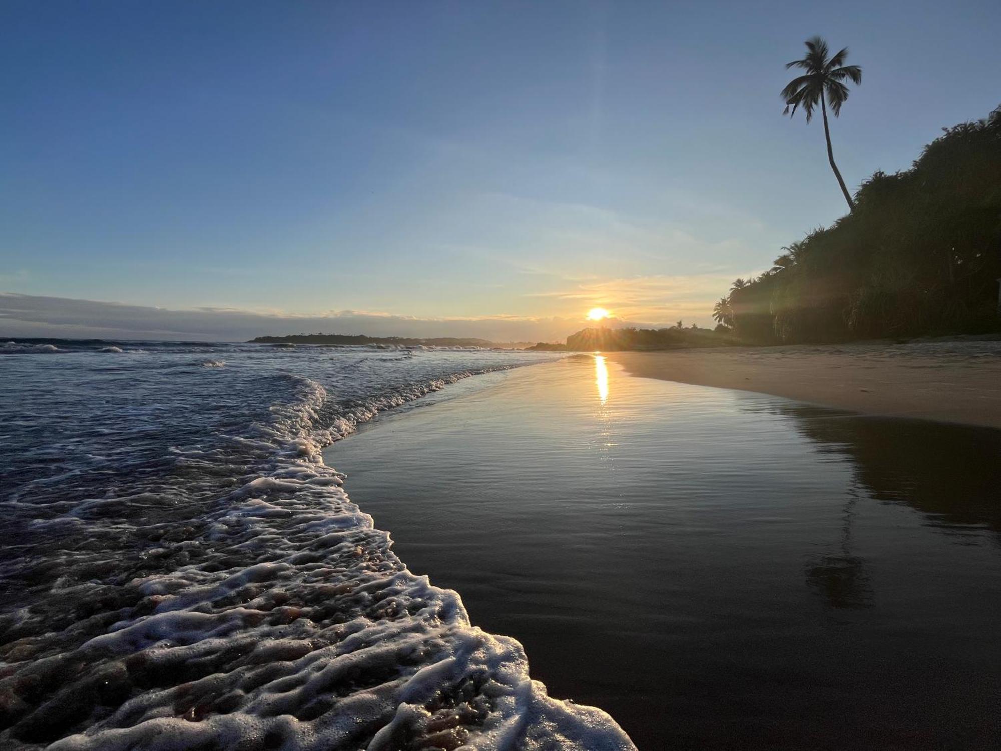 Abraham Beach House แทนกาลเล ภายนอก รูปภาพ